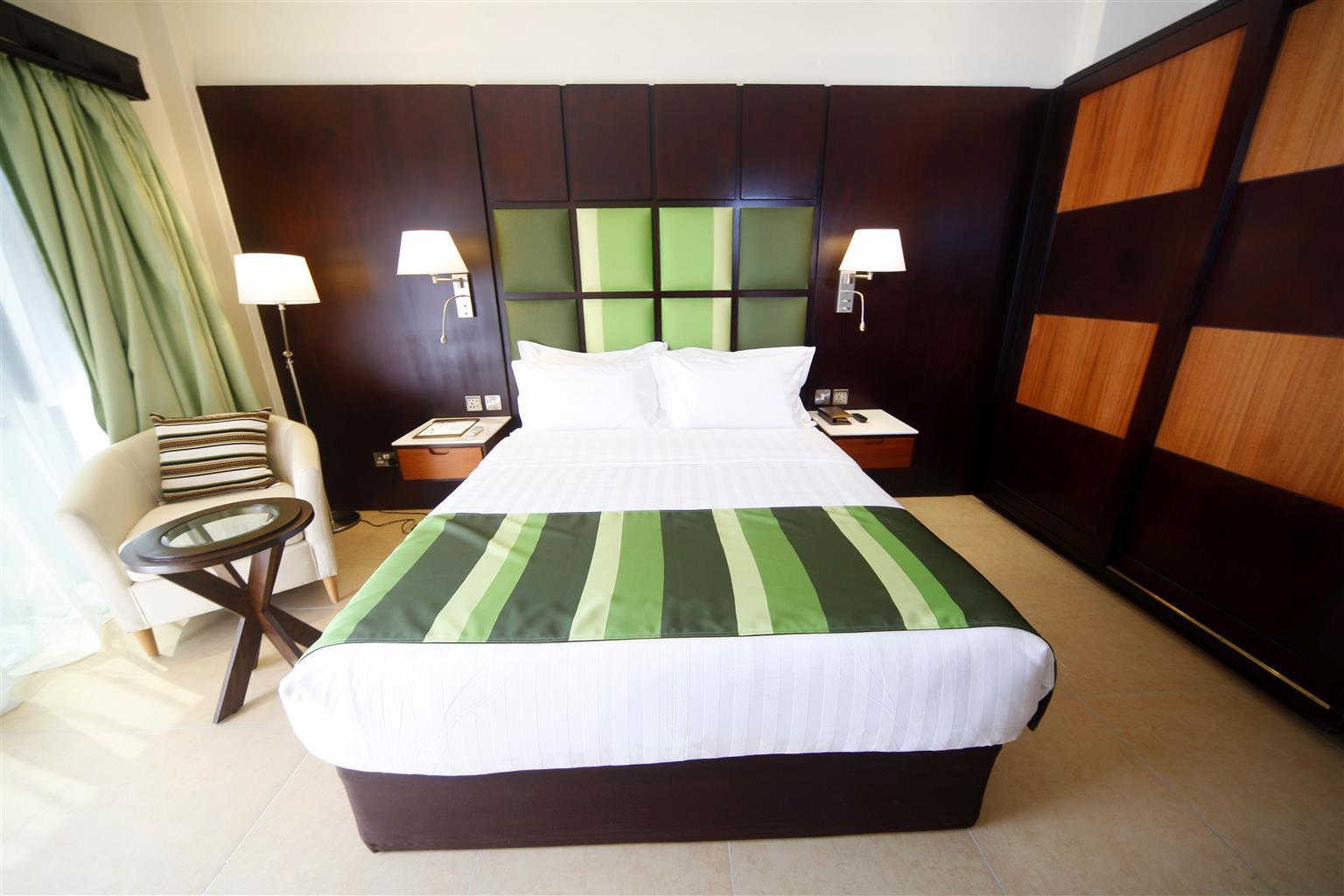 เบสต์ เวสเทิร์น พรีเมียร์ การ์เดน โฮเต็ล เอนเทบเบ Hotel เอนเทบเบ้ ภายนอก รูปภาพ