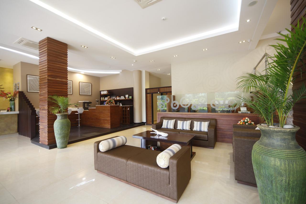 เบสต์ เวสเทิร์น พรีเมียร์ การ์เดน โฮเต็ล เอนเทบเบ Hotel เอนเทบเบ้ ภายนอก รูปภาพ