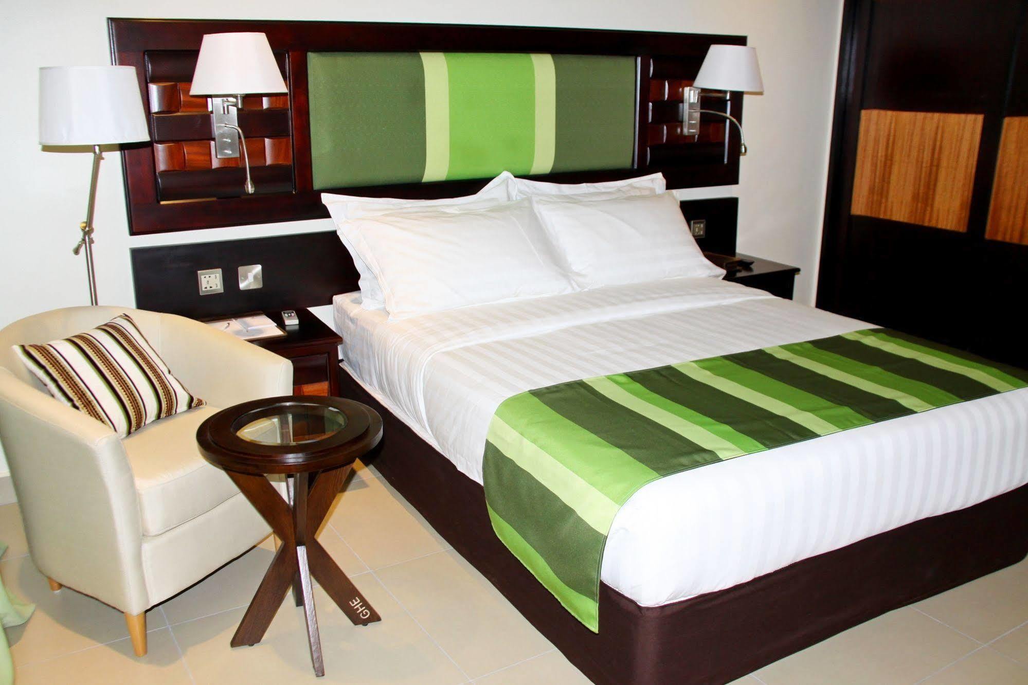 เบสต์ เวสเทิร์น พรีเมียร์ การ์เดน โฮเต็ล เอนเทบเบ Hotel เอนเทบเบ้ ภายนอก รูปภาพ